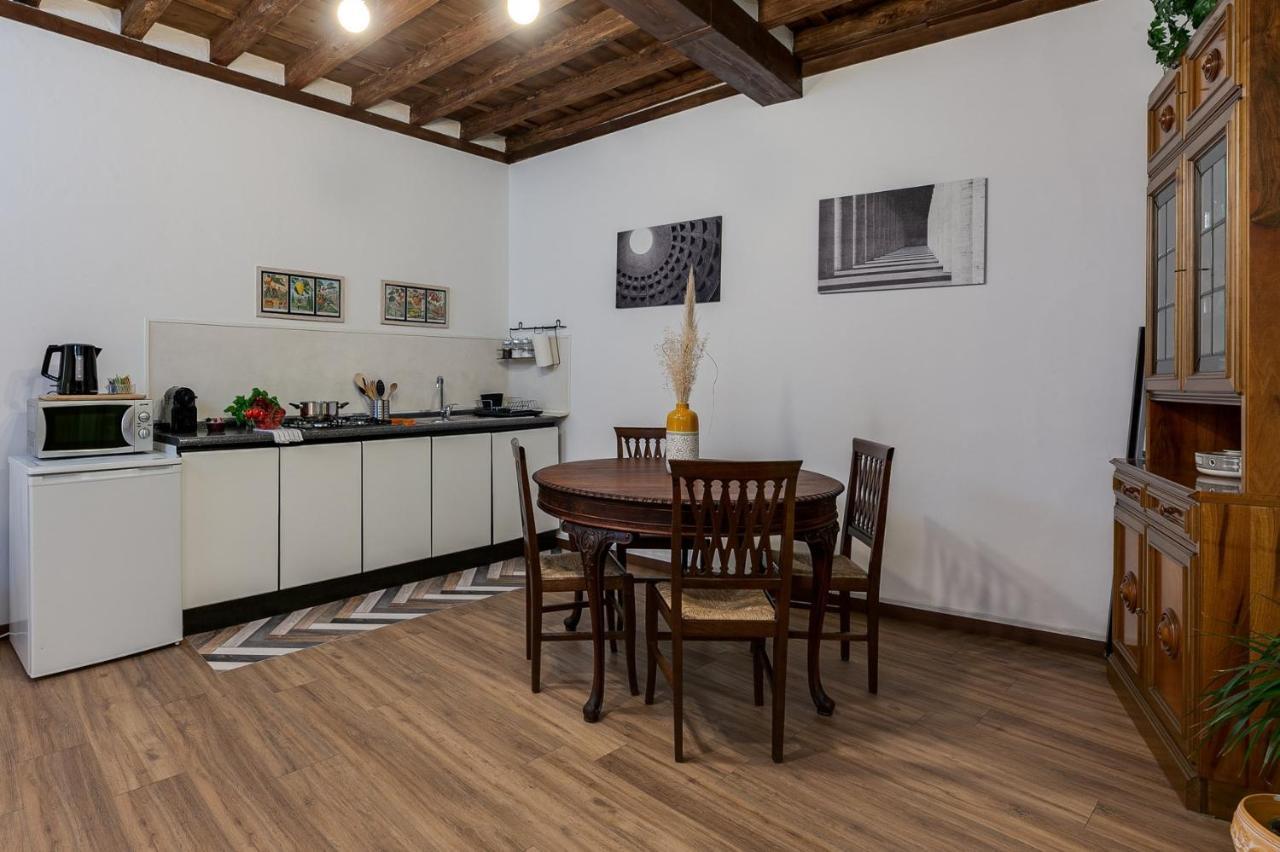 Vicolo Antico Apartment Roma Esterno foto